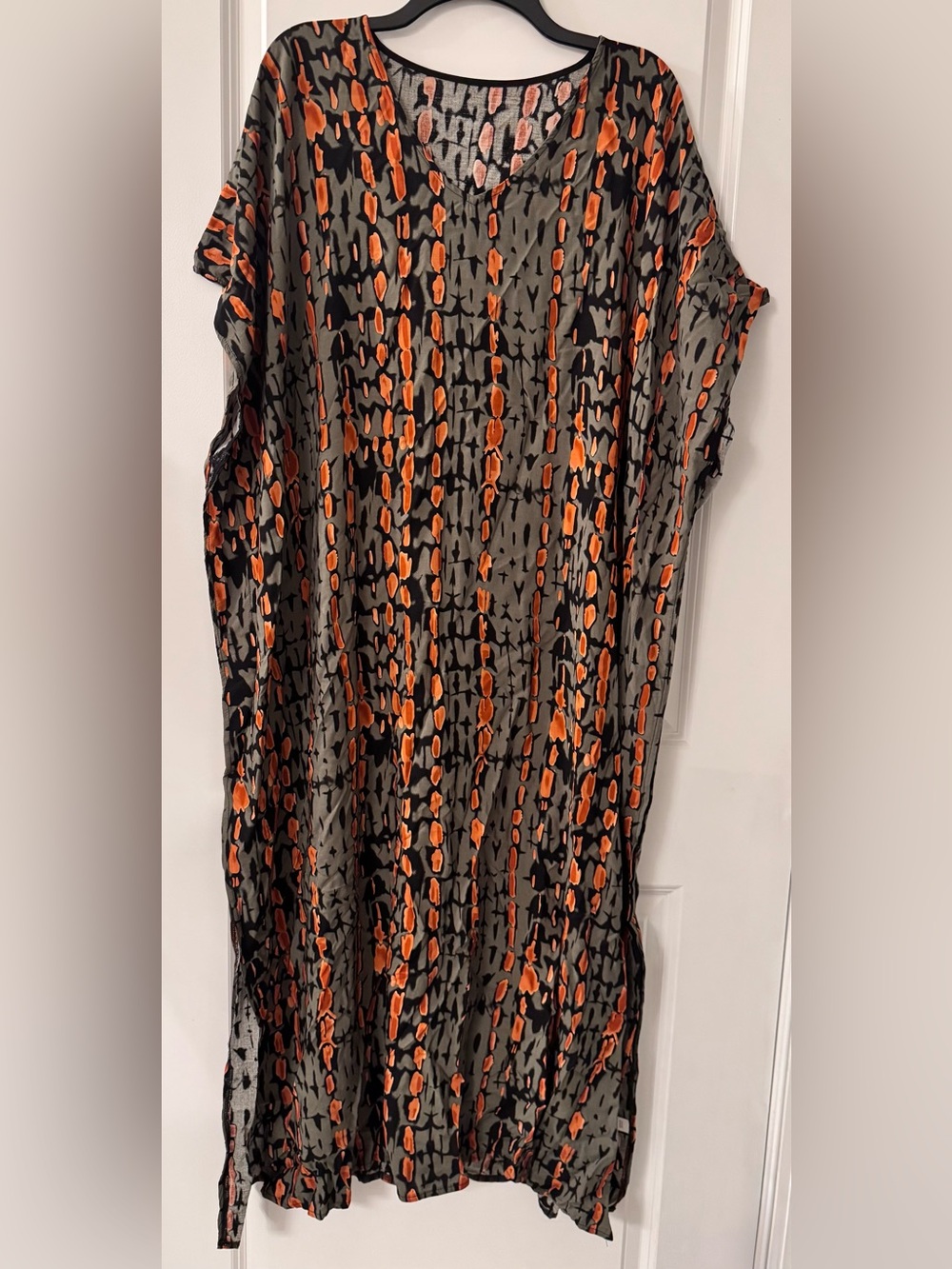 x595 Olive Green & Orange Multi Bōmaki/Arashi Shibori Tie-Dye V-Neck Maxi Caftan